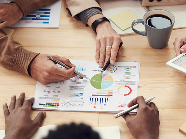 Future of Online Shopping: AI & Personalization